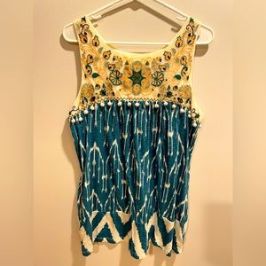 Florets sleeveless embroidered top